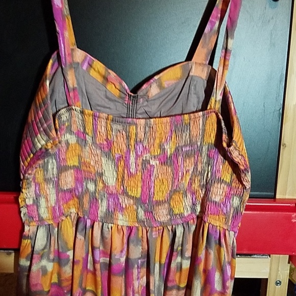 Lottie & Holly Large Adj Straps Smocked Back - Picture 3 of 4